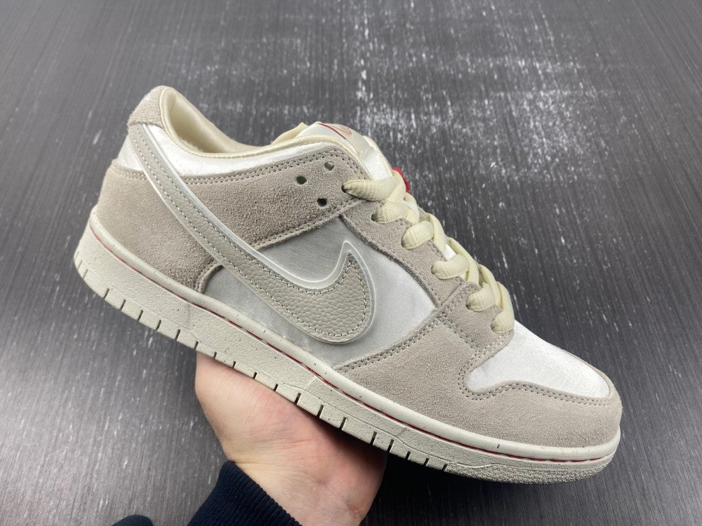 Dunk low City of Love