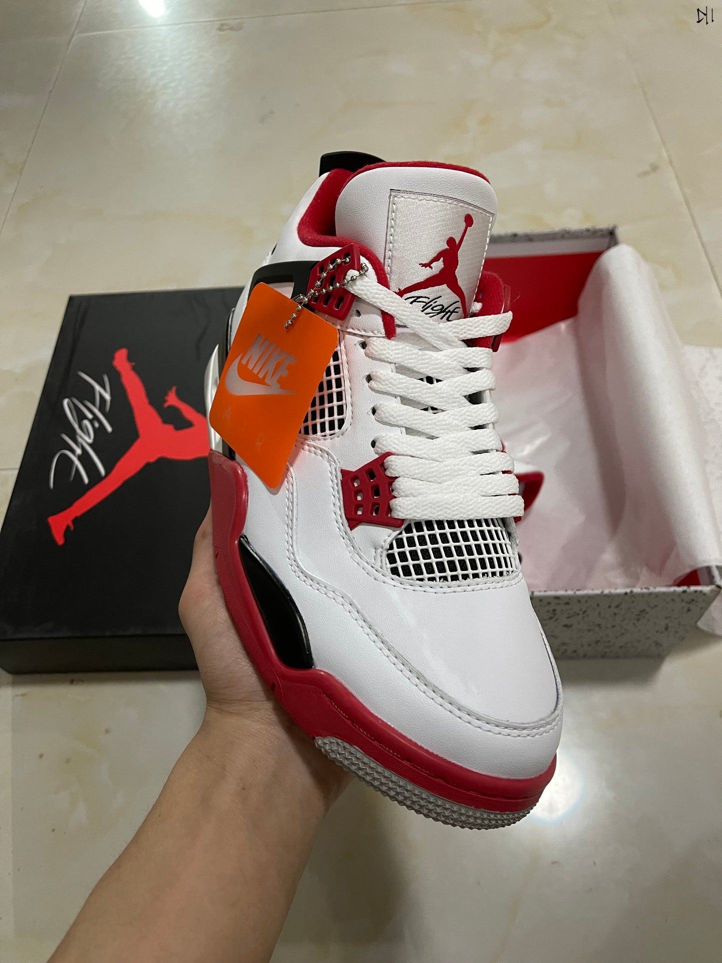 Jordan 4 Fire Red