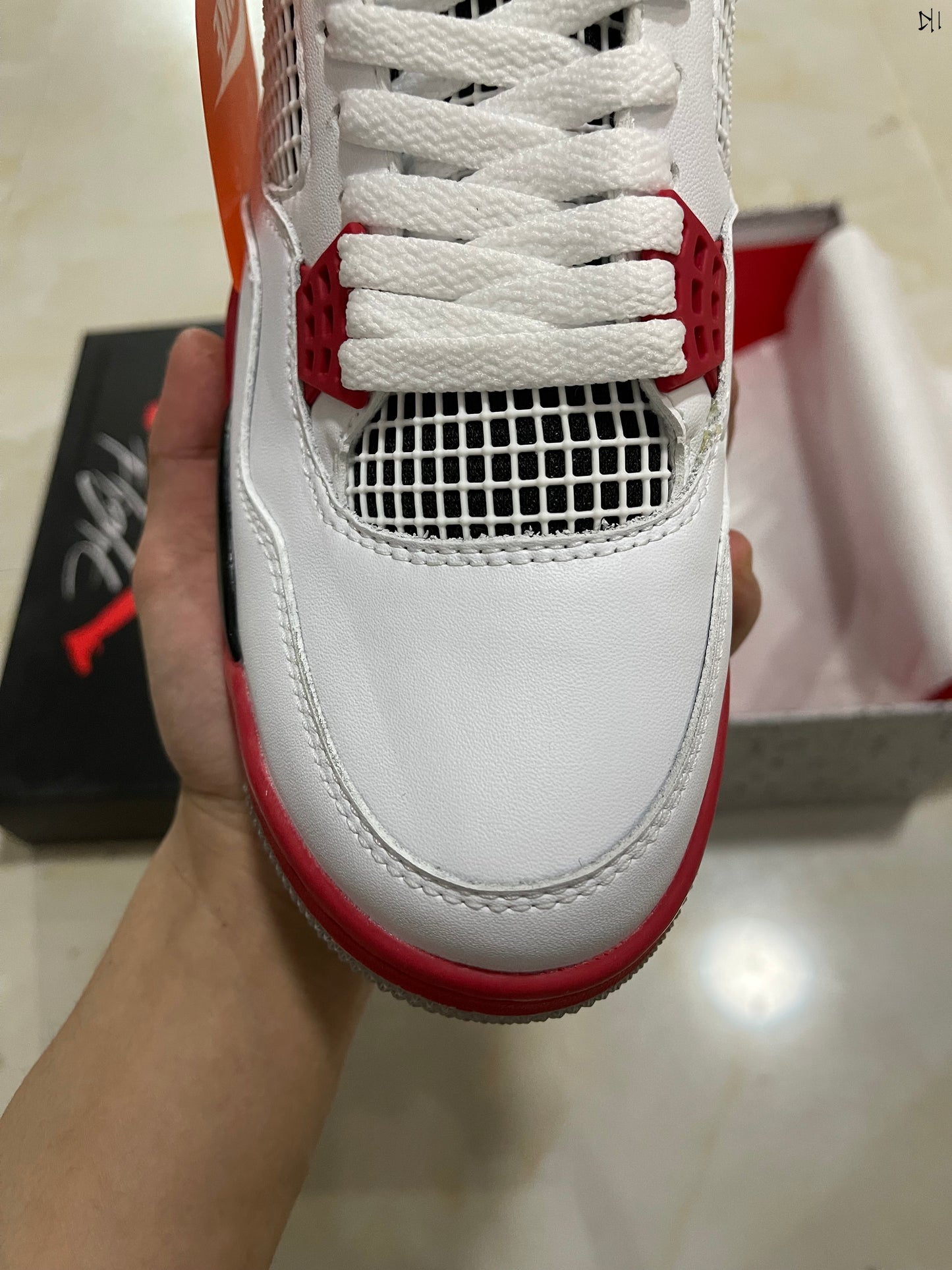 Jordan 4 Fire Red