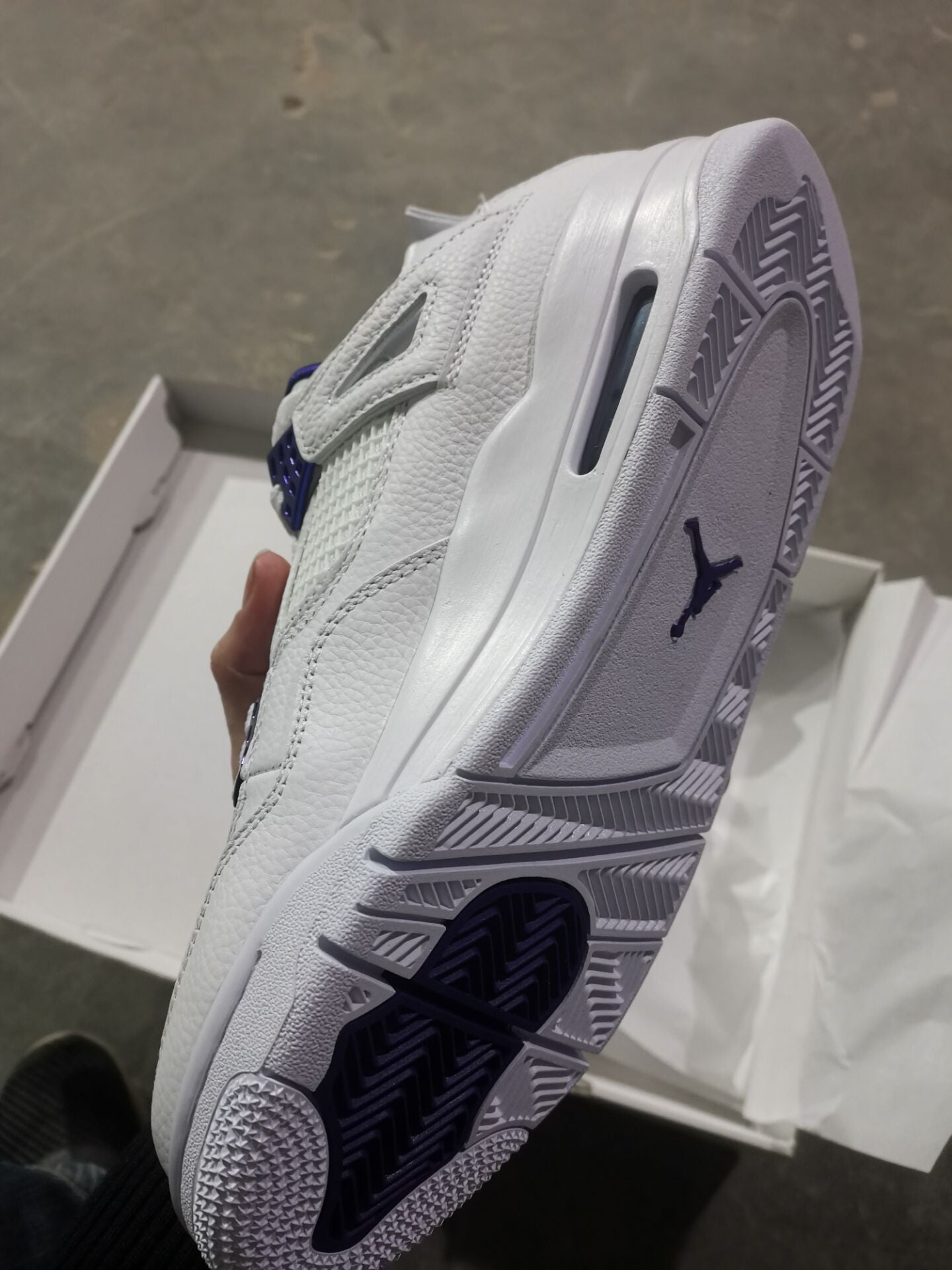 Jordan 4 Metallic Purple
