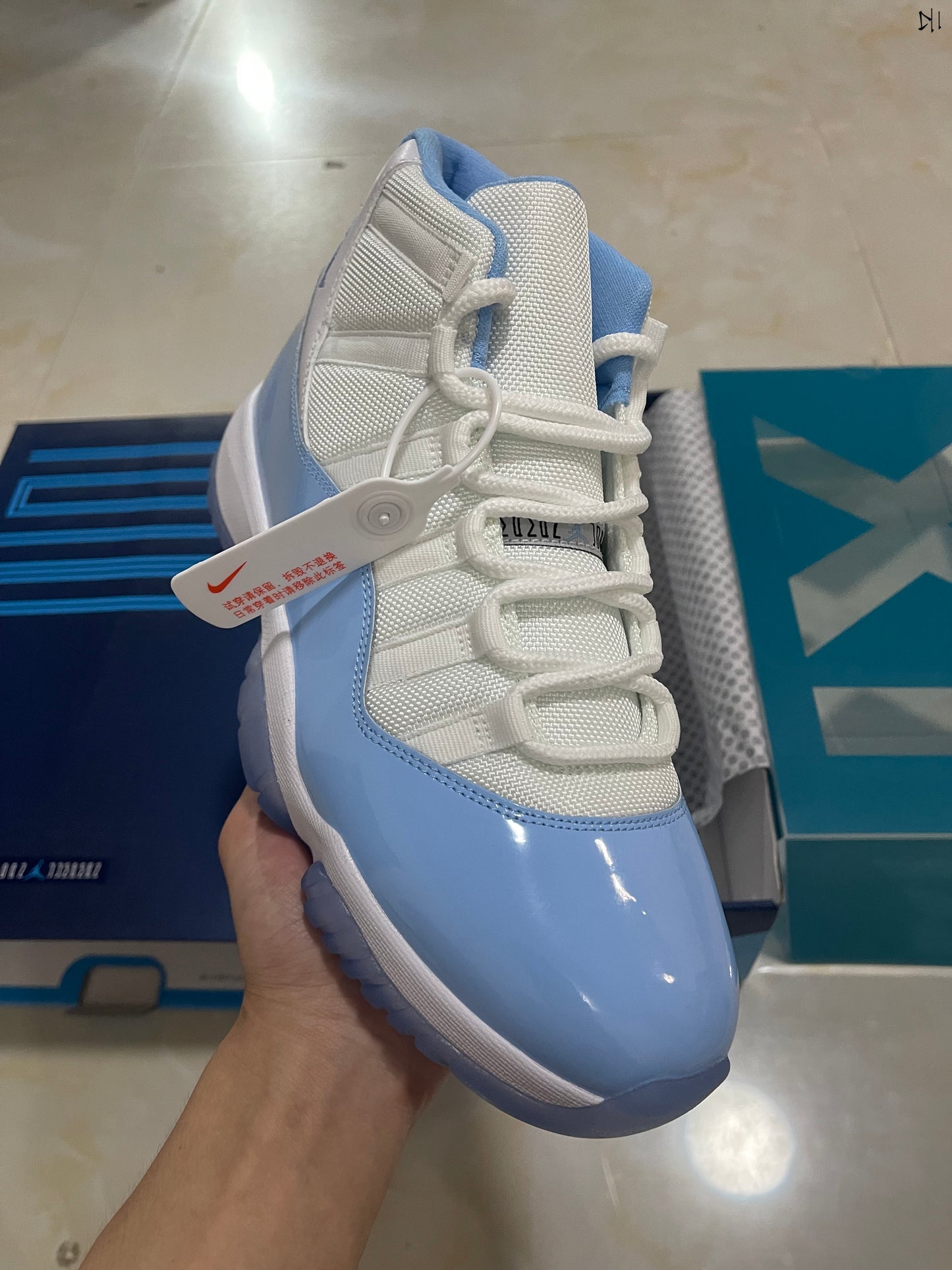 Jordan 11 North Carolina Blue High Top