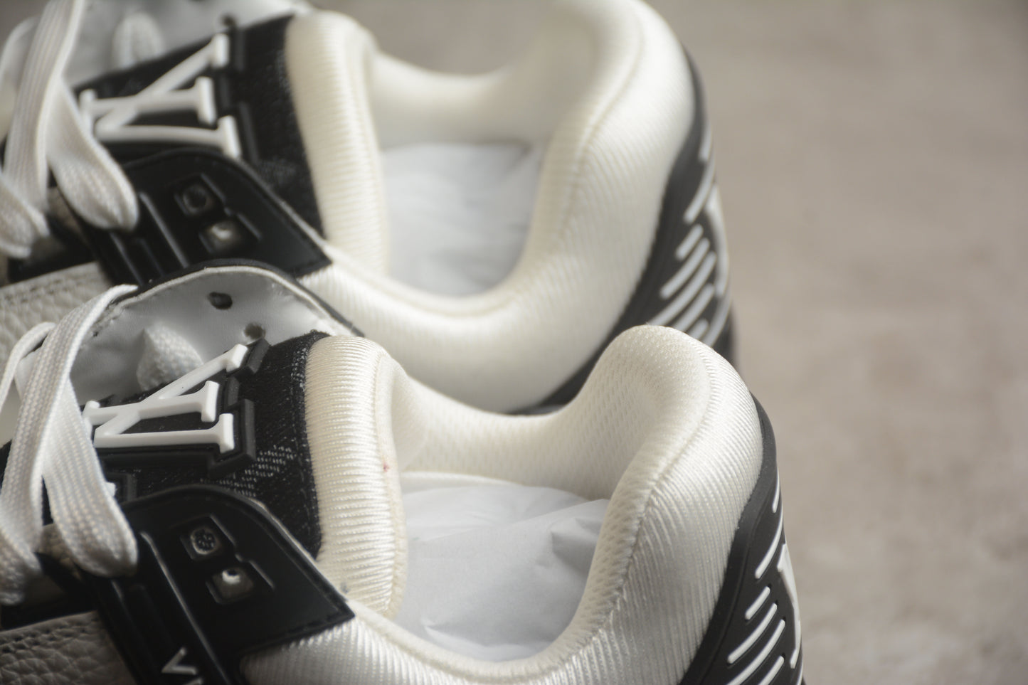Louis Vuitton White Black