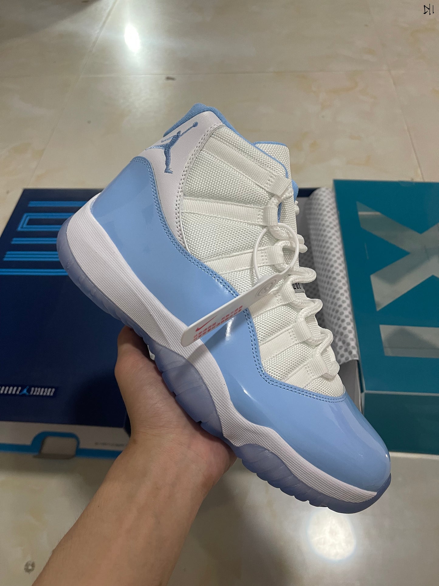 Jordan 11 North Carolina Blue High Top