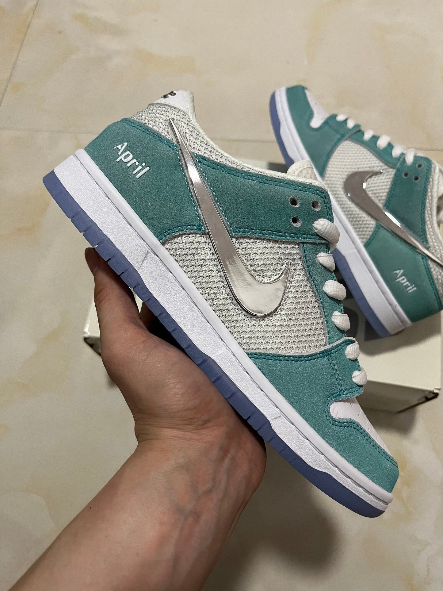 Dunk Low April Skateboards