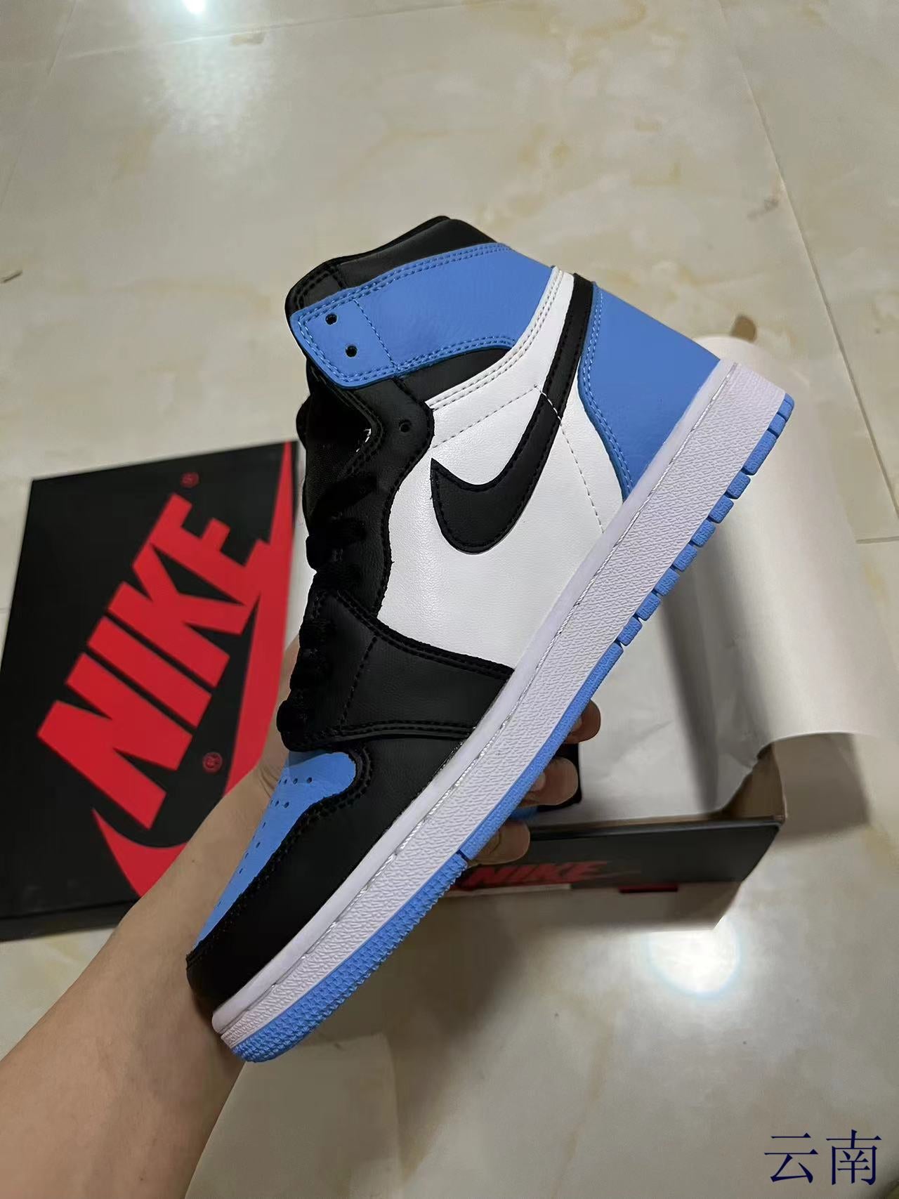 Jordan 1 Retro High OG UNC Toe
