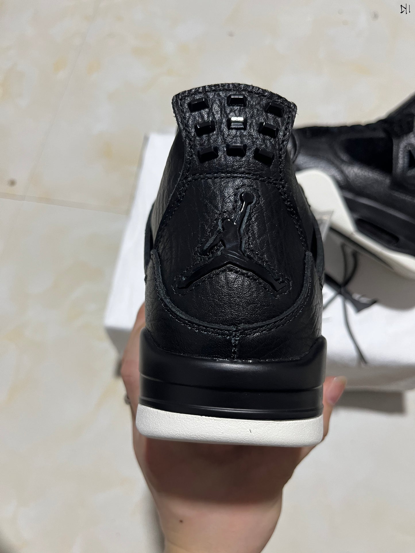 Jordan 4 Premium Black