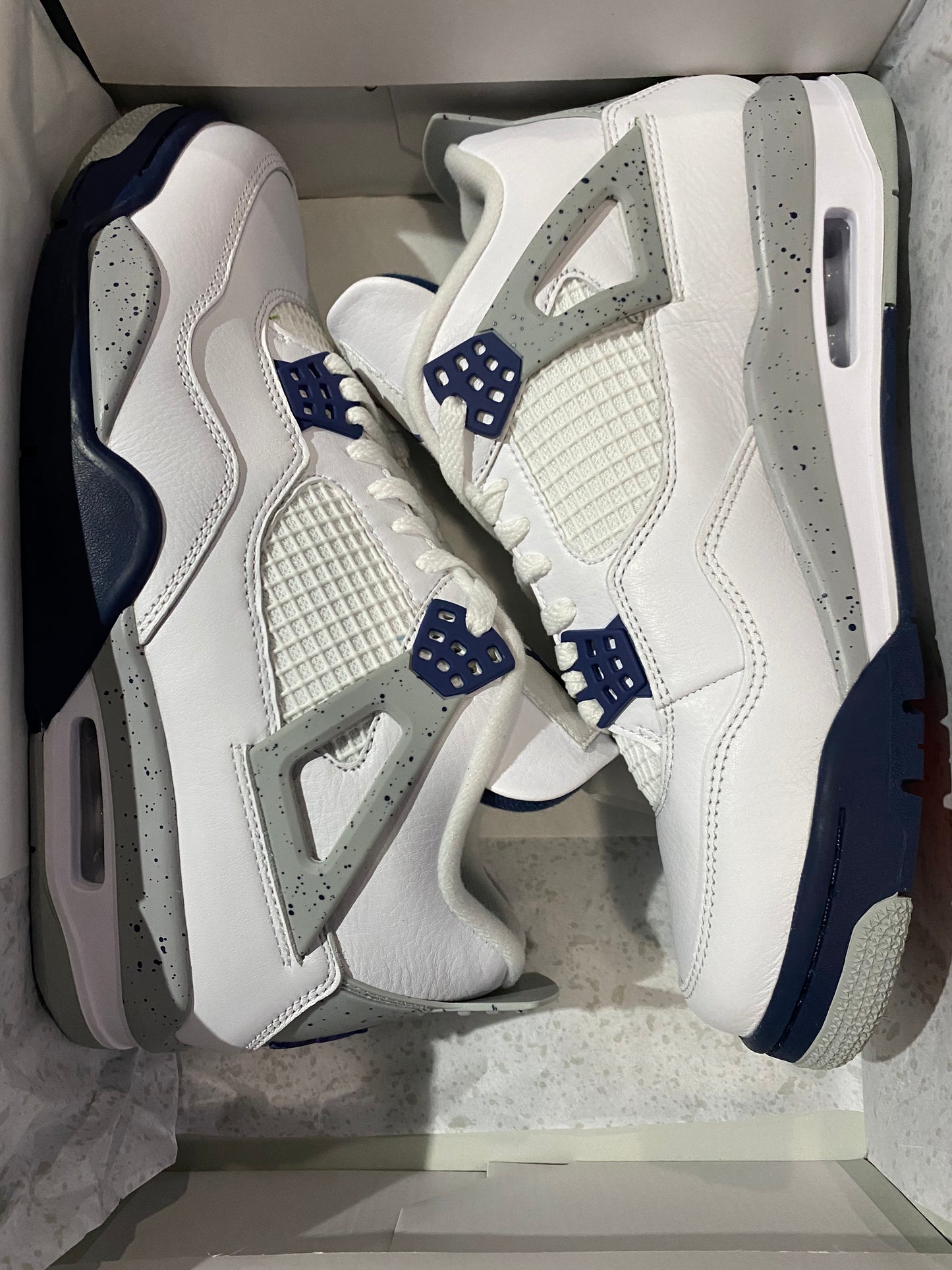 Jordan 4 Retro Midnight Navy