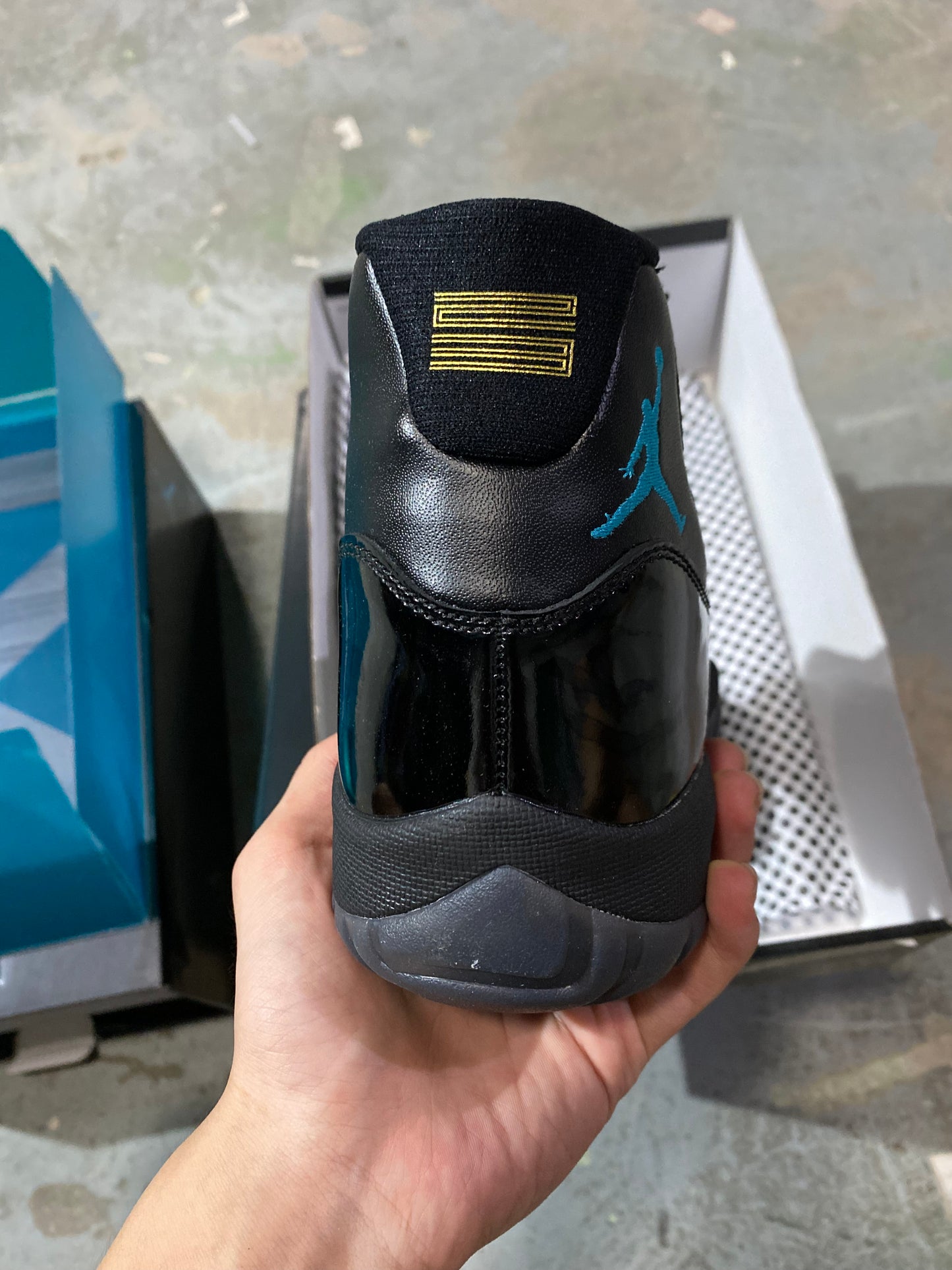 Jordan 11 Retro Gamma sneakers