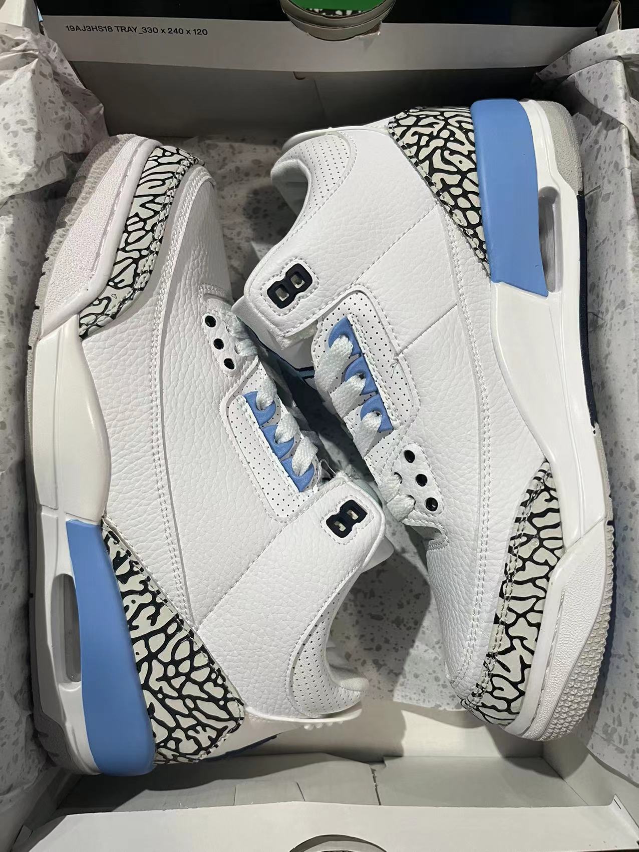 Jordan 3 Retro UNC (2020)