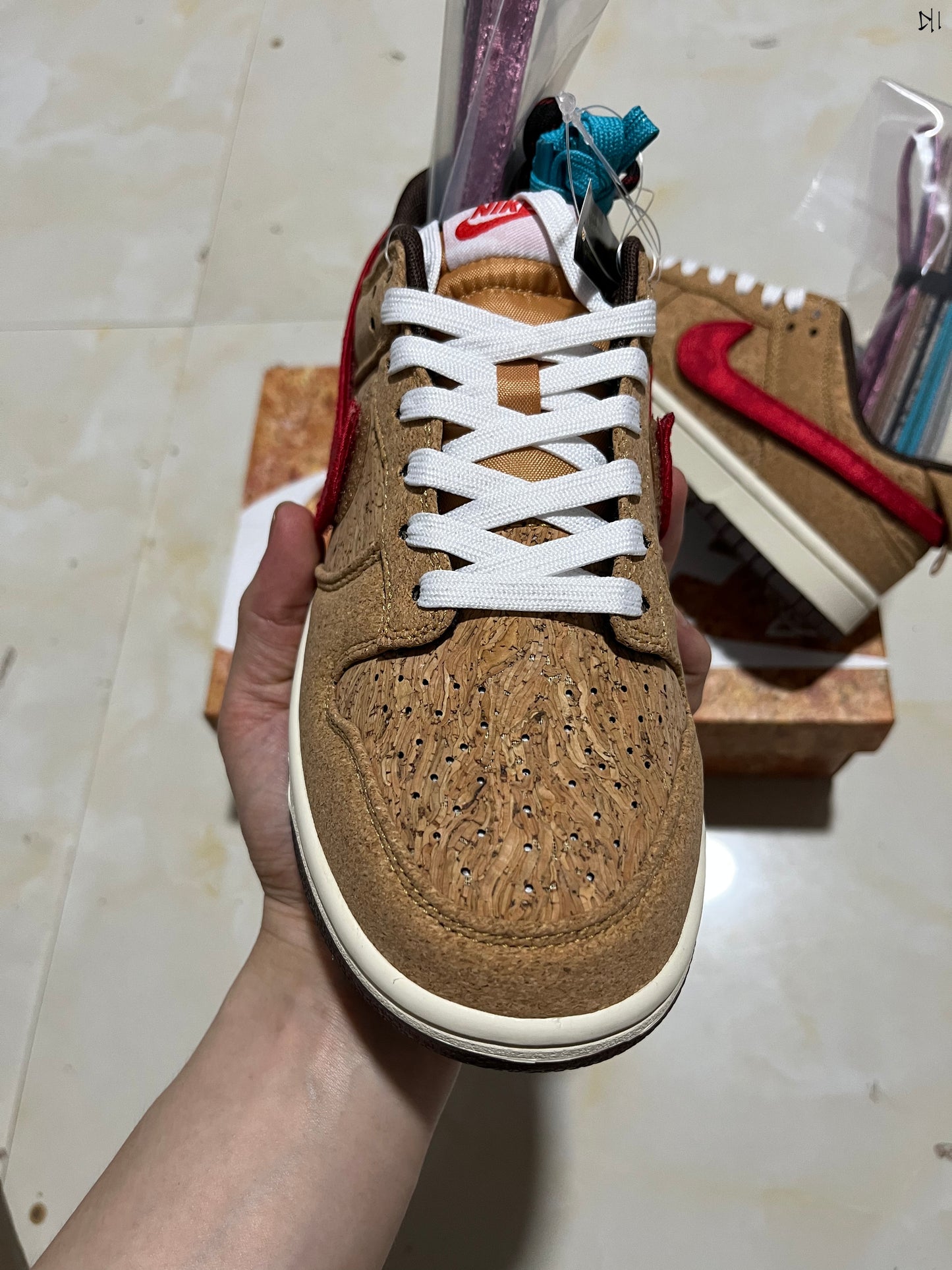 Dunk Low SP CLOT Cork