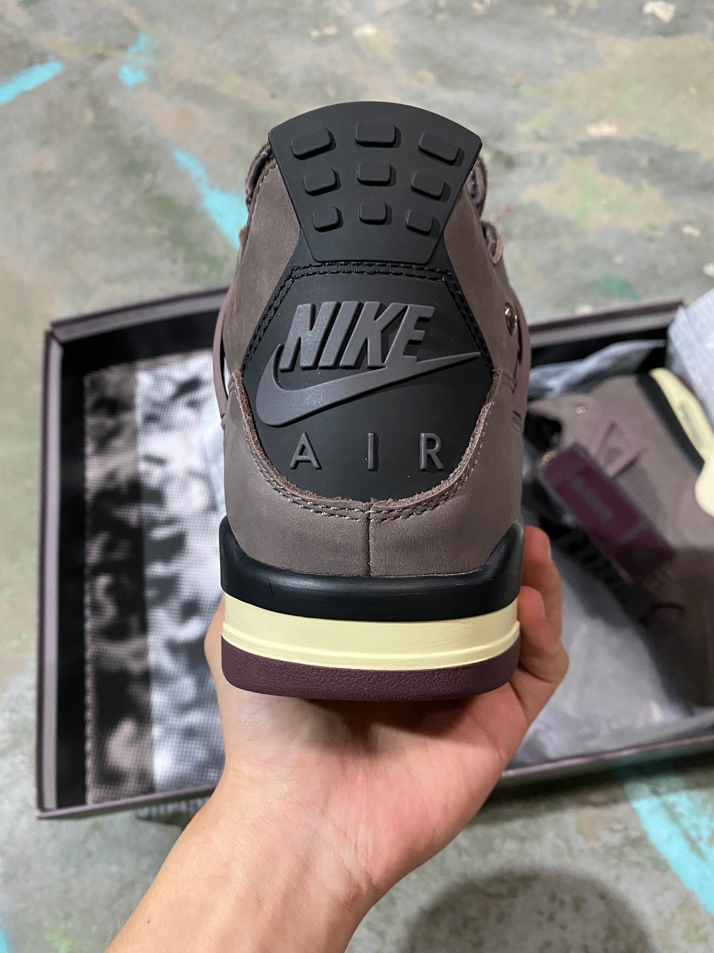Jordan 4 Retro "A Ma Maniére Violet Ore"