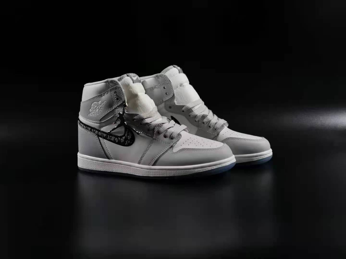 Jordan 1 Retro High Dior