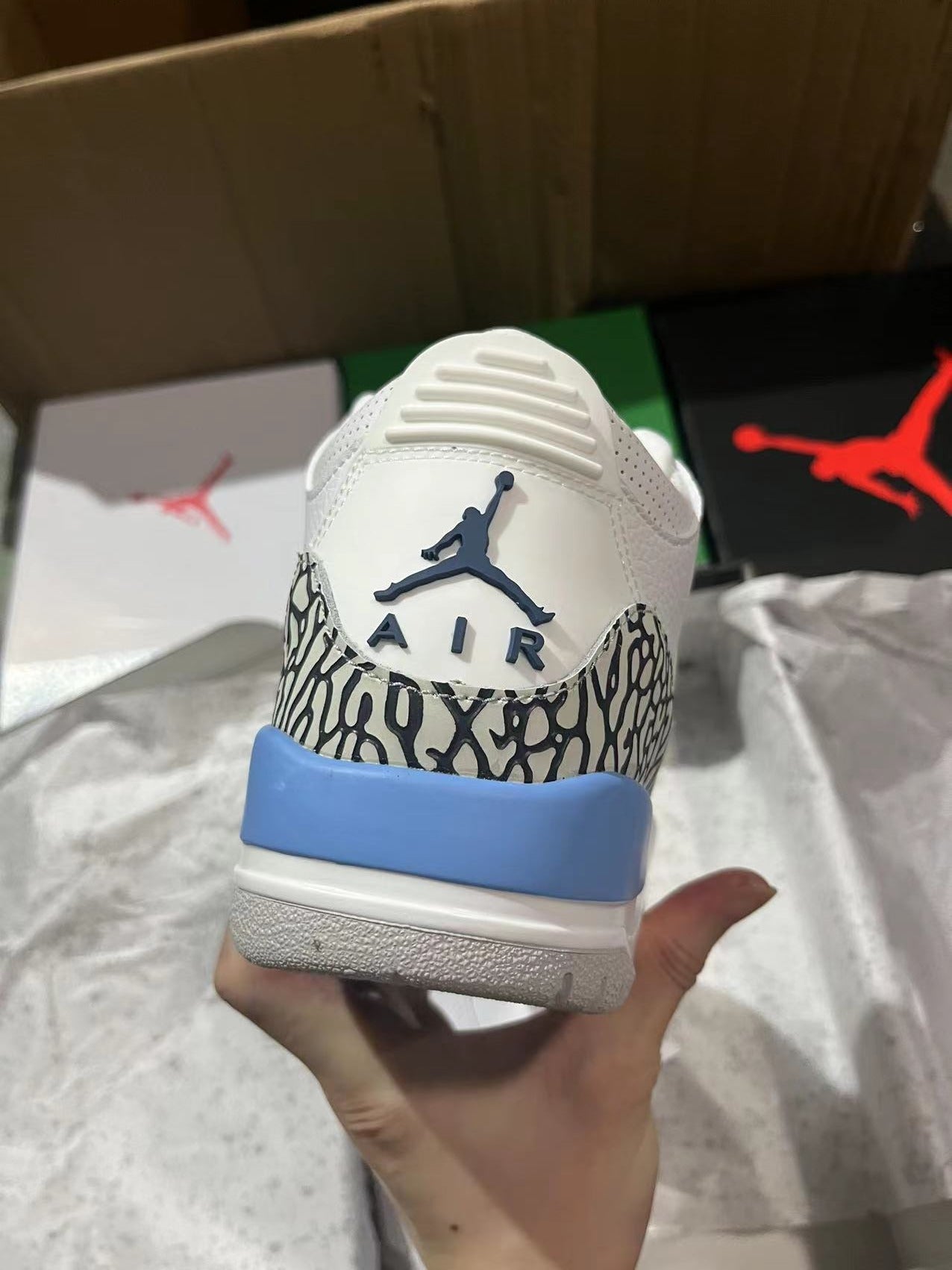 Jordan 3 Retro UNC (2020)