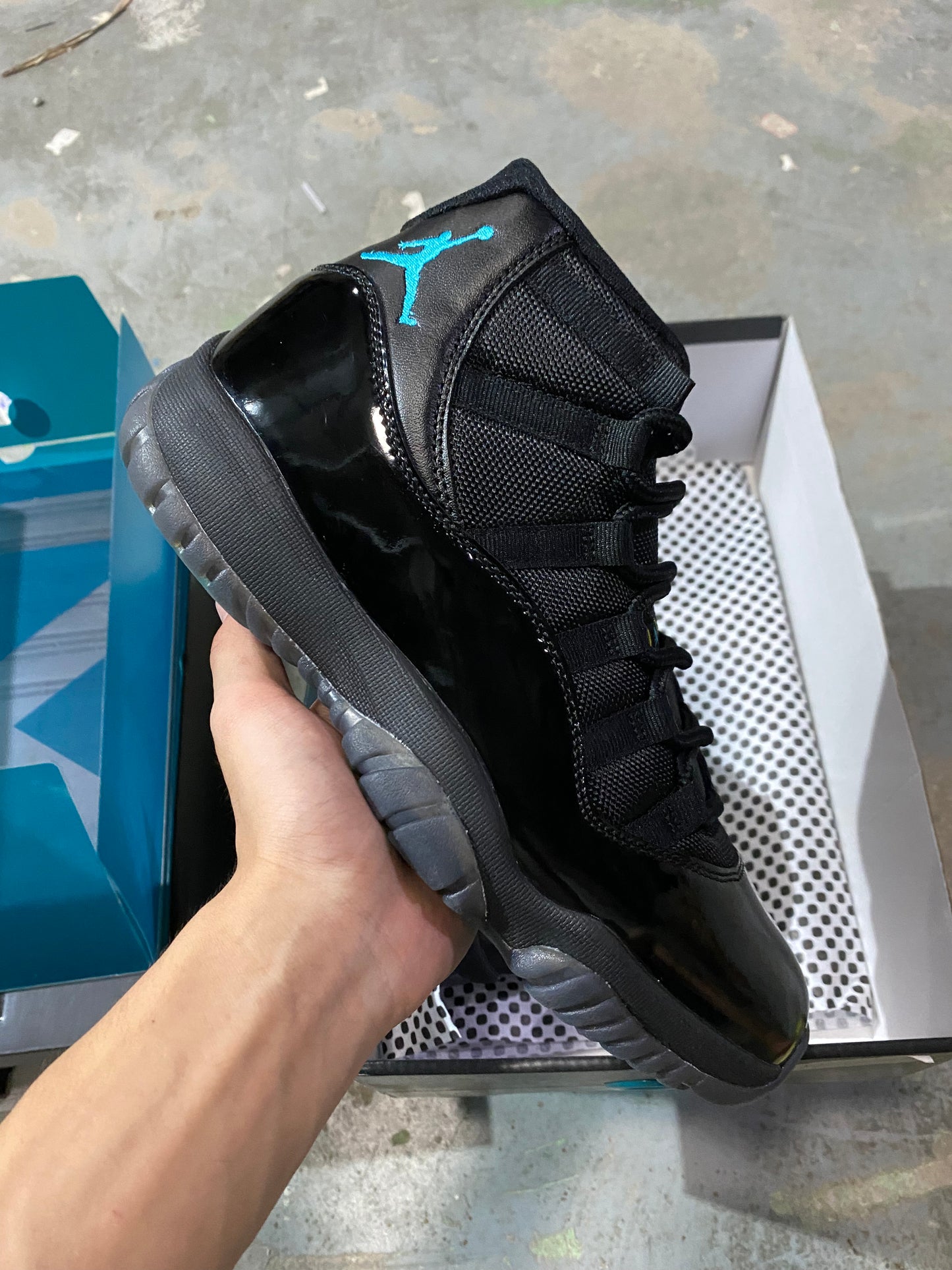 Jordan 11 Retro Gamma sneakers