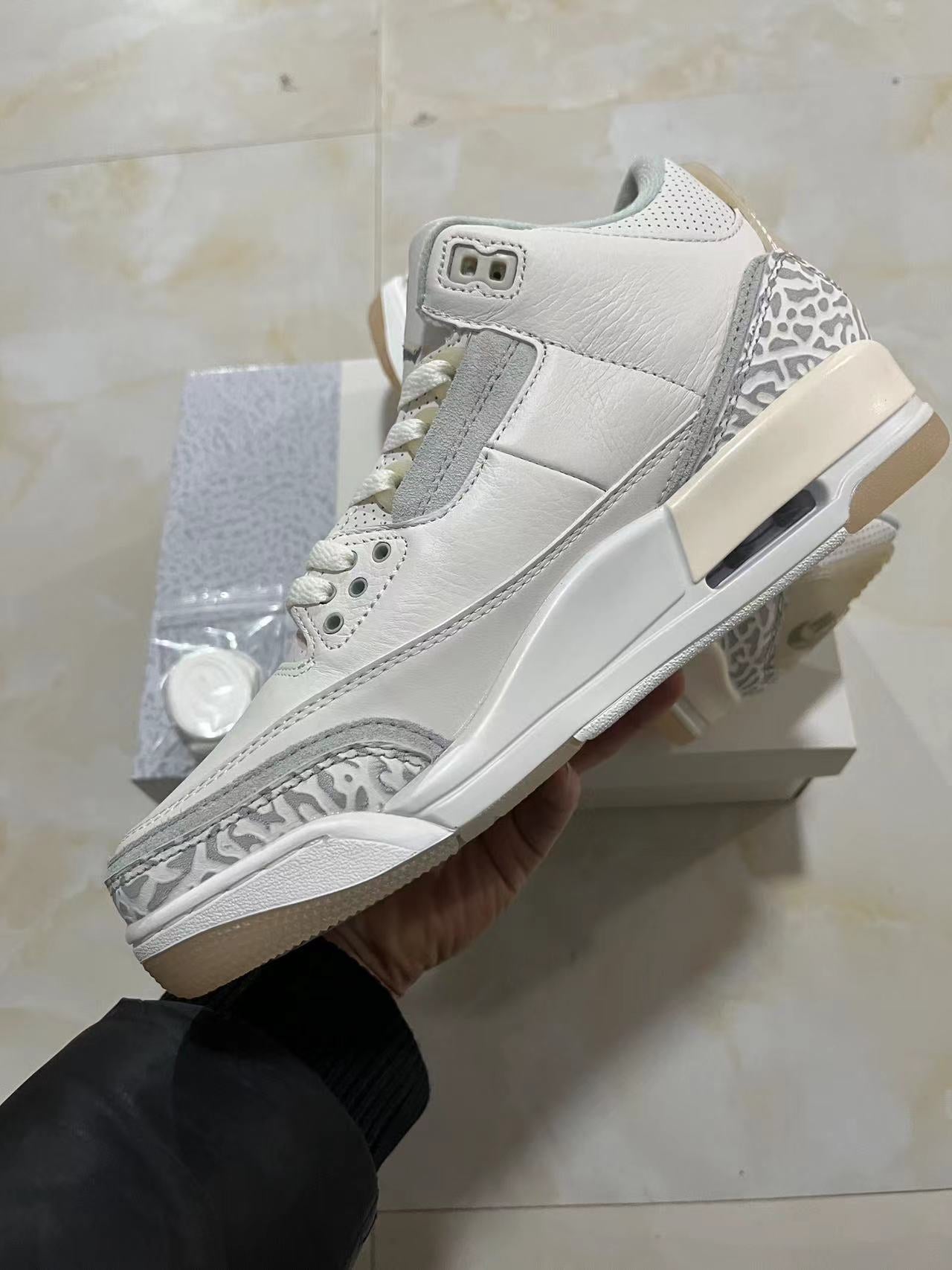 Jordan 3 Craft Ivory white rubber bottom