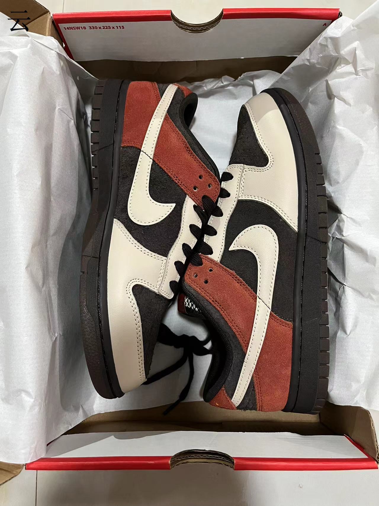 Dunk Low Red Panda
