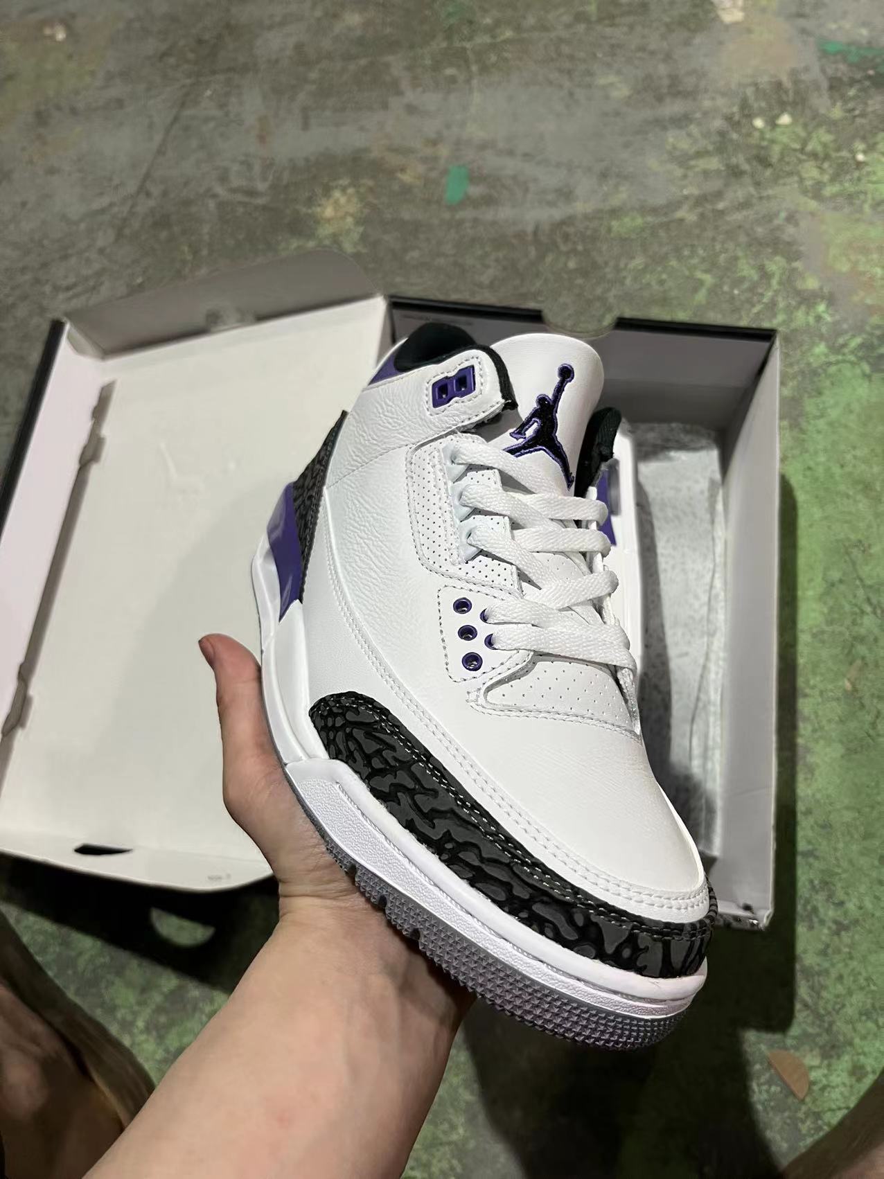 Jordan 3 Retro Dark Iris