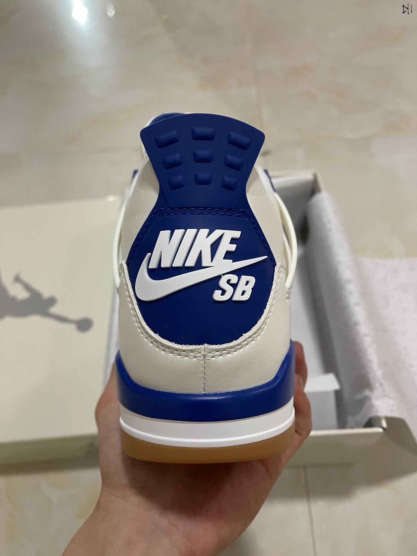 Nike SB x Air Jordan 4 Sapphire Blue