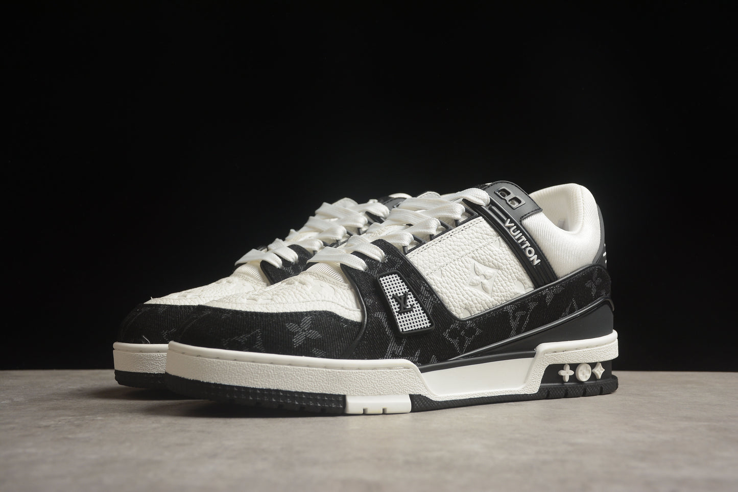 Louis Vuitton White Black
