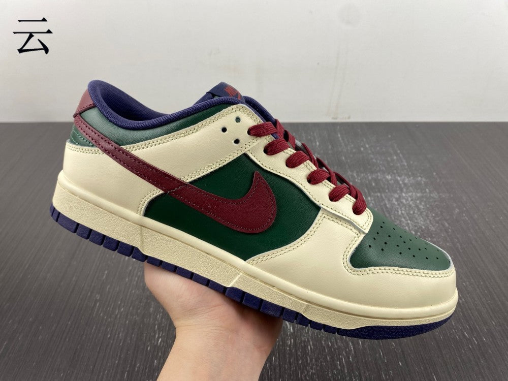 Dunk Low Retro Fir Green