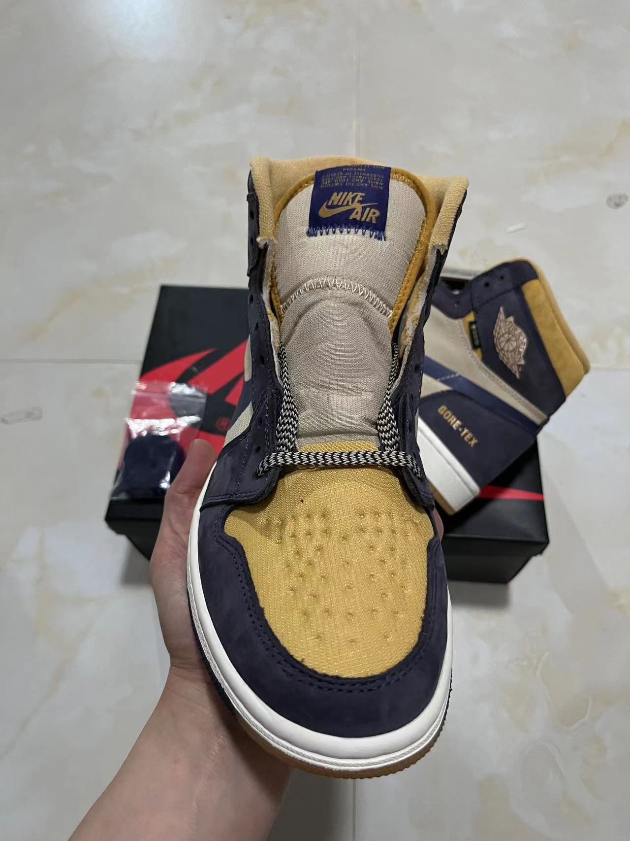 Jordan 1 Element Gore-Tex