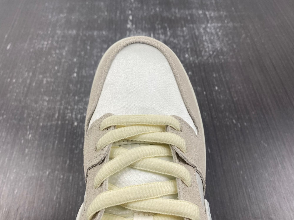Dunk low City of Love