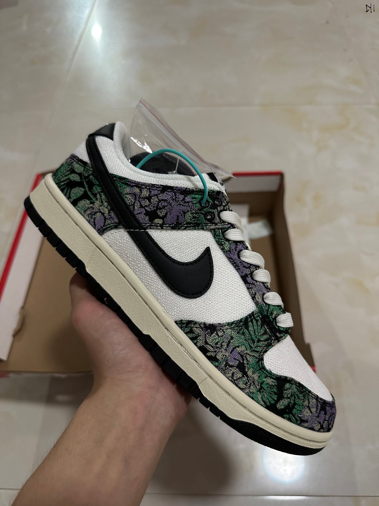 Dunk Low Floral Tapestry