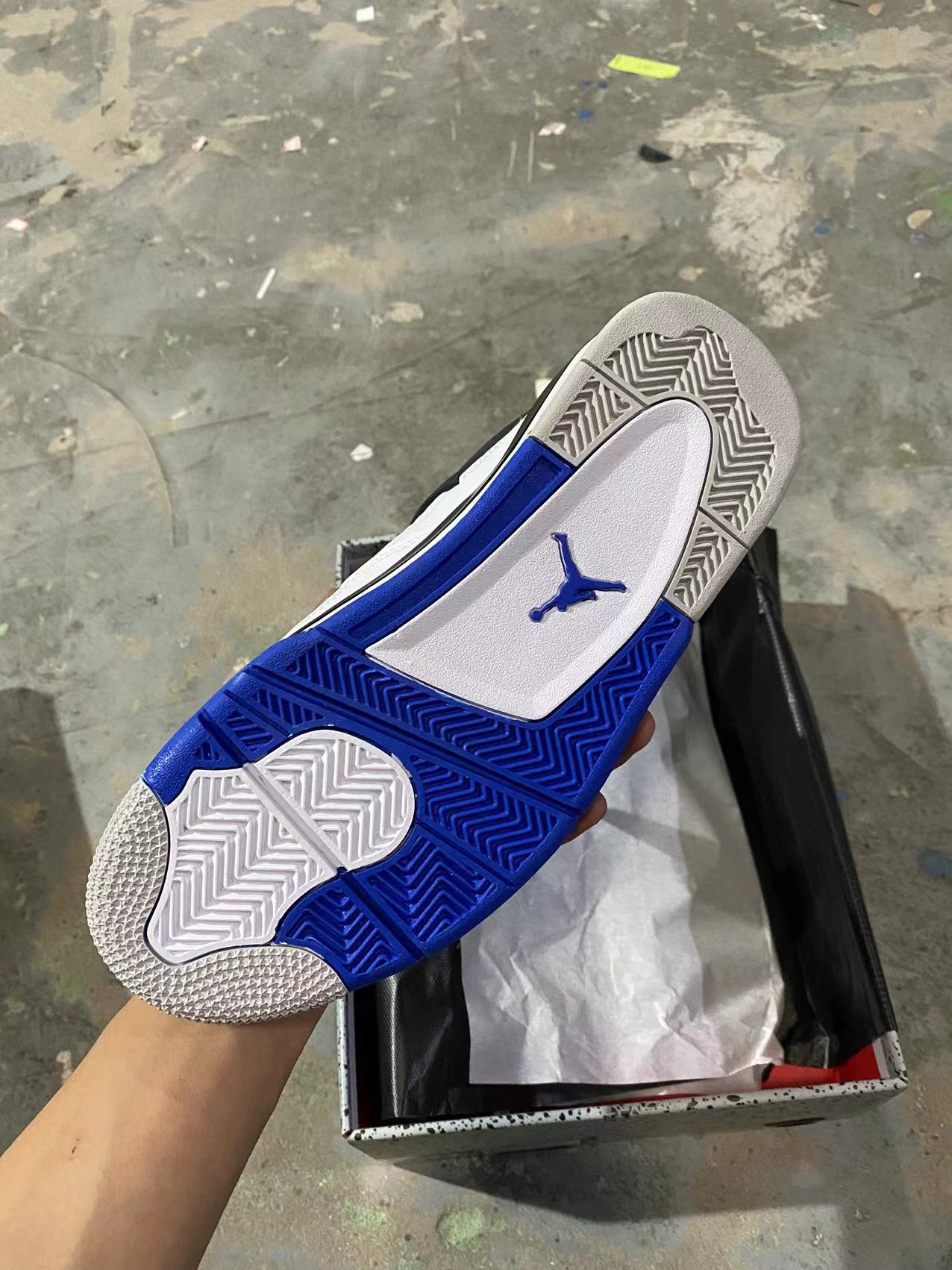 Jordan 4 Retro Motorsports