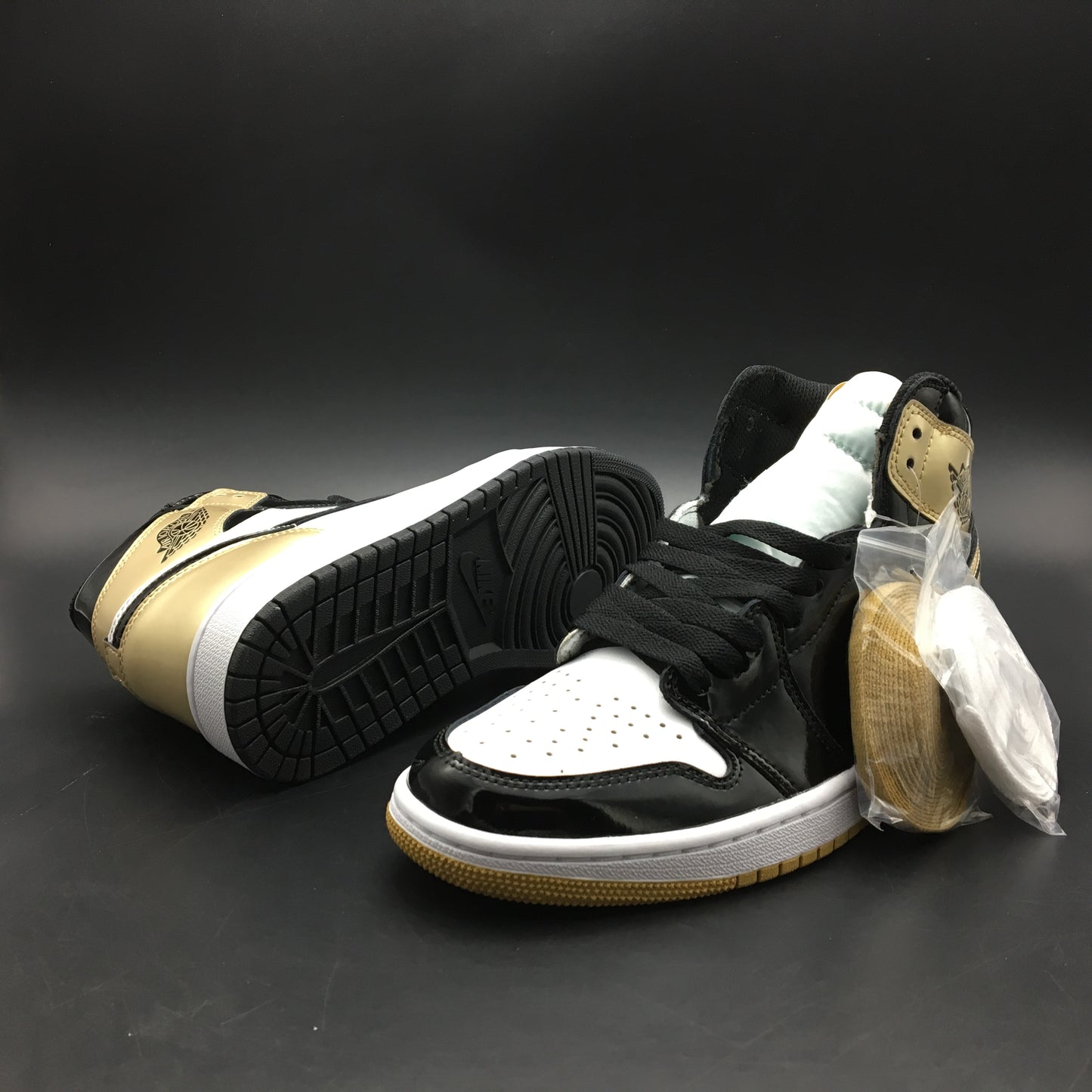 Jordan 1 Retro High NRG Patent Gold Toe