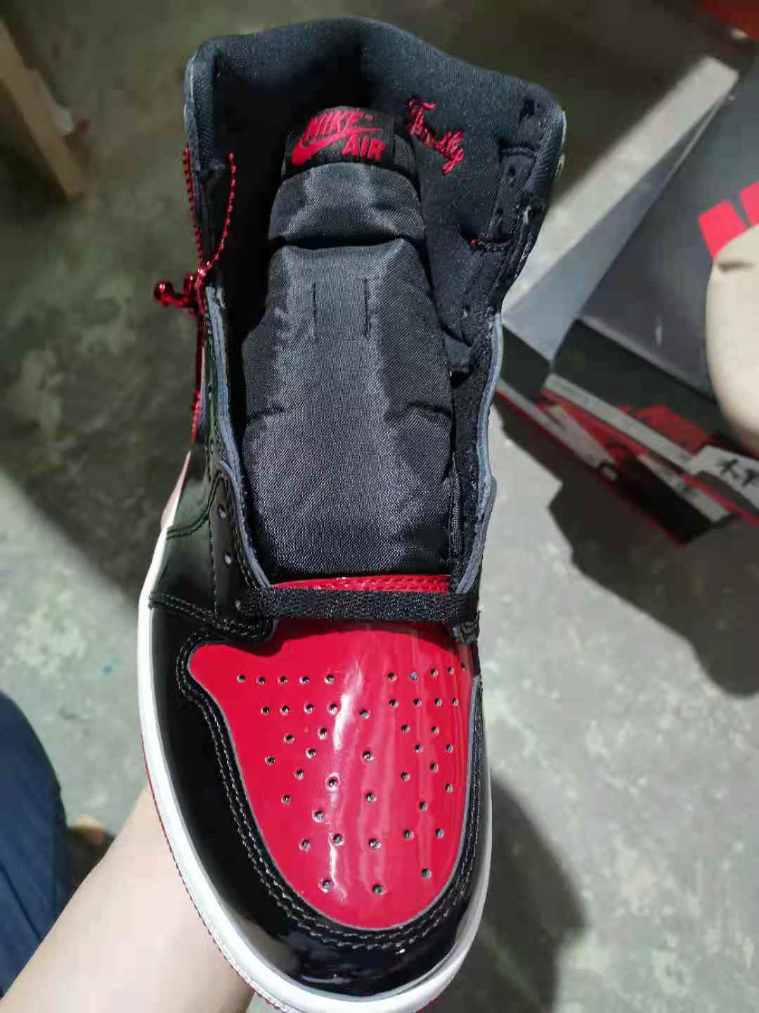 Jordan 1 Retro High OG Patent Bred