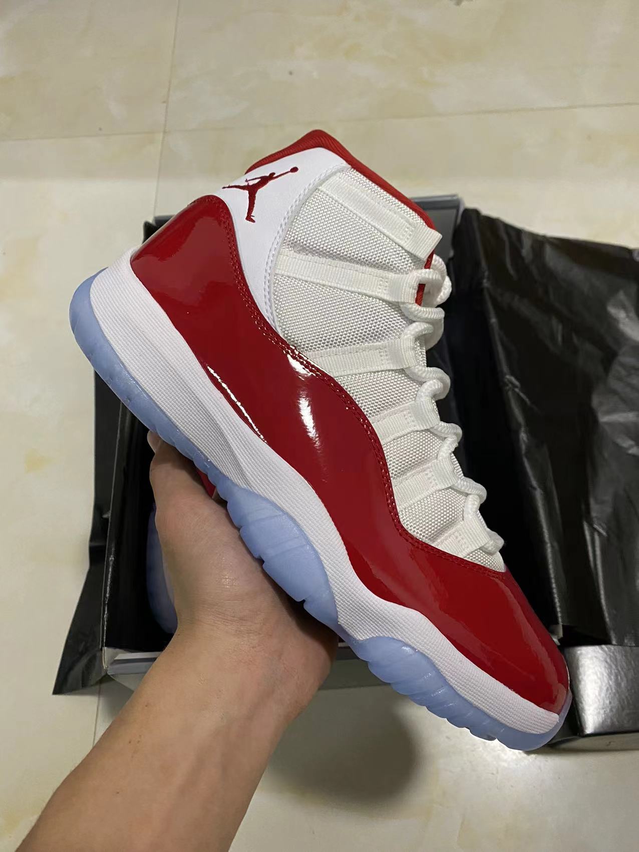 Jordan 11 Retro Cherry 2022