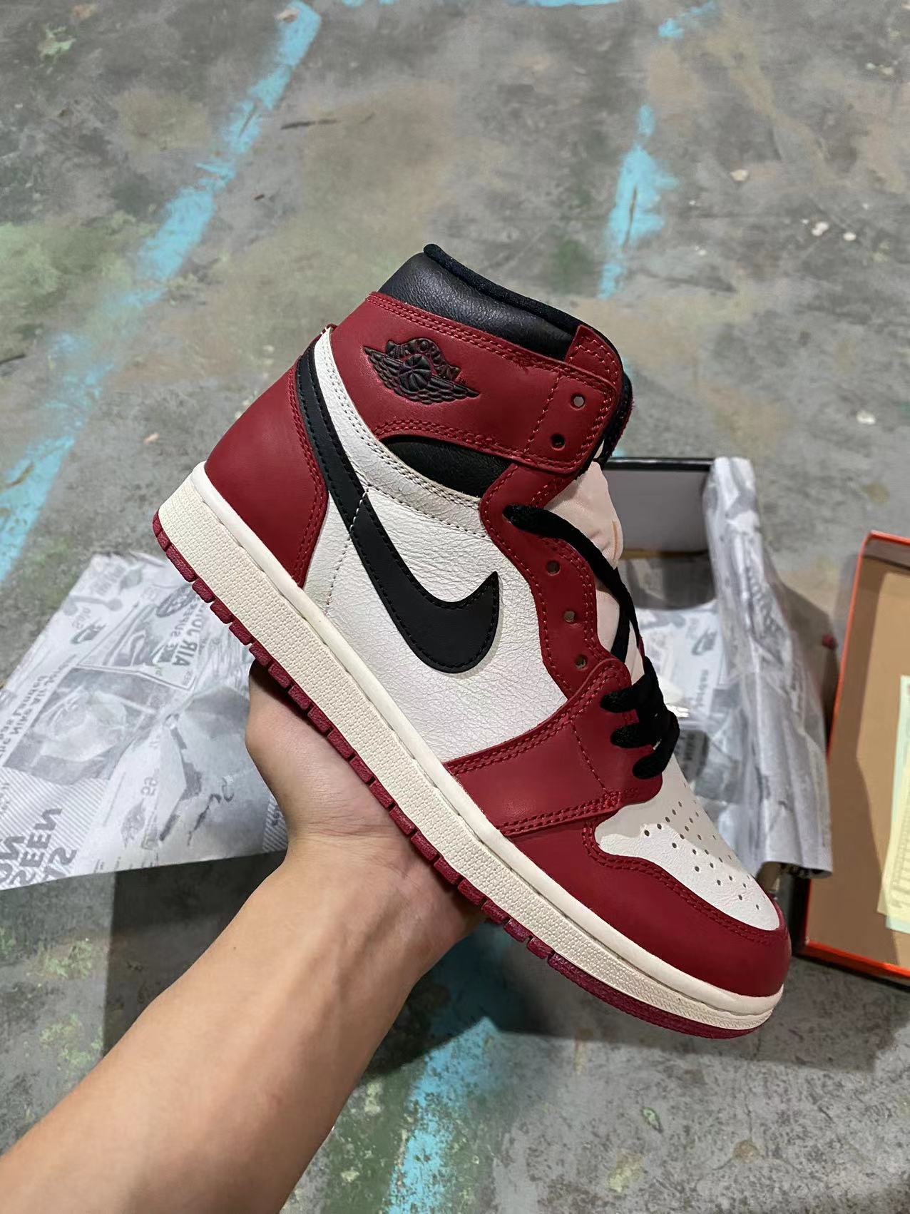 Jordan 1 High OG Chicago Lost and Found