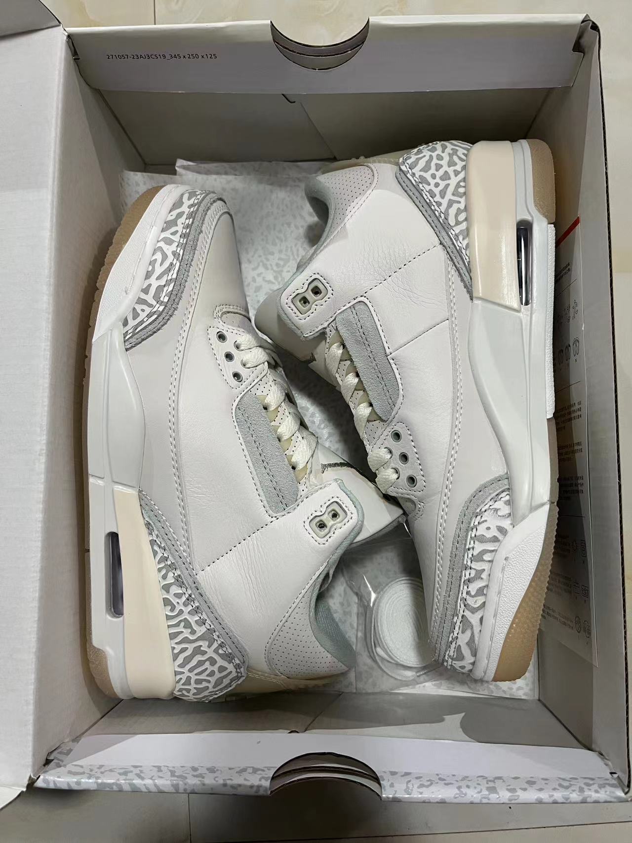 Jordan 3 Craft Ivory white rubber bottom