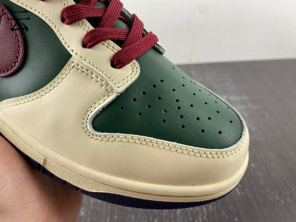 Dunk Low Retro Fir Green