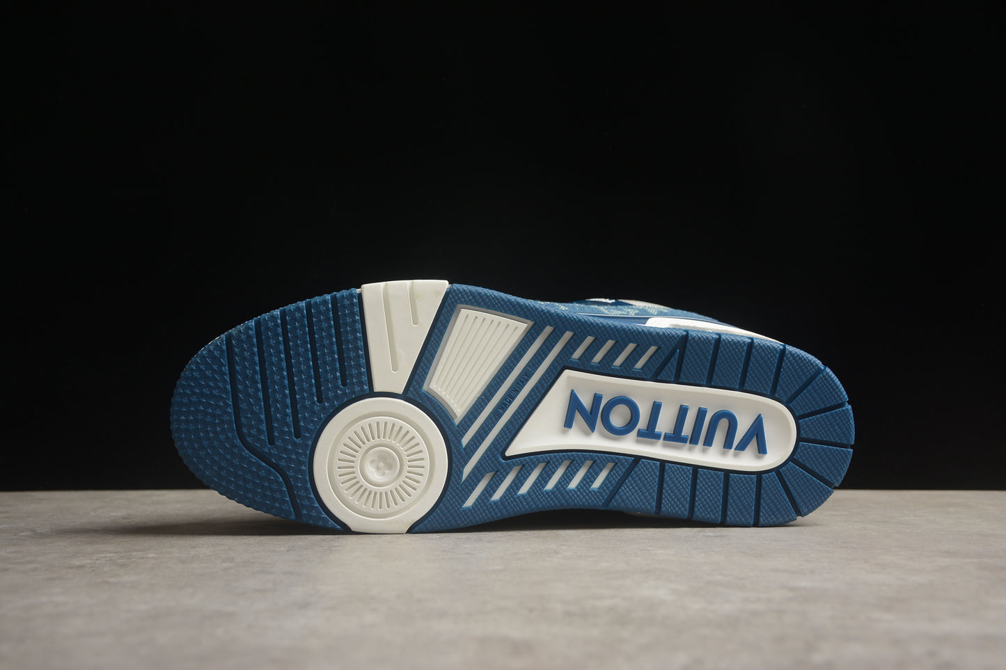 Louis Vuitton Trainer Denim White Blue